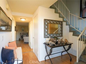 15735 Nordhoff