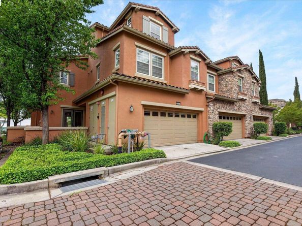 3683 Central Parkway, Dublin CA 94568