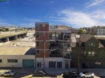 410 Webster St