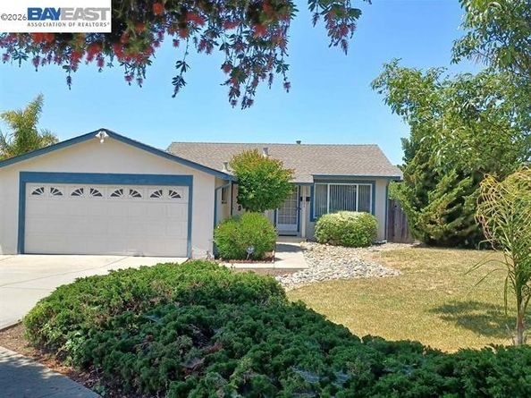 7601 Redbud Ct, Newark CA 94560