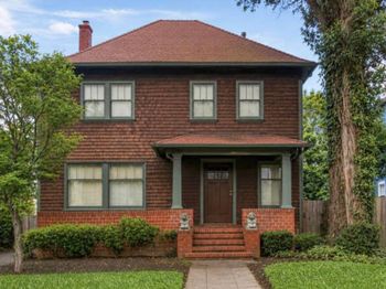 2610 College Ave