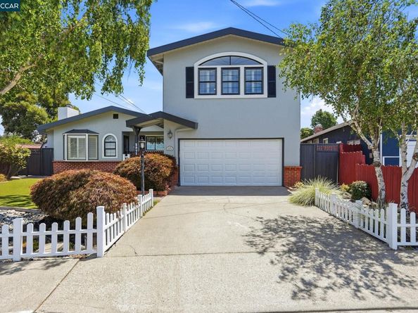 2571 Francis Dr, Pinole CA 94564