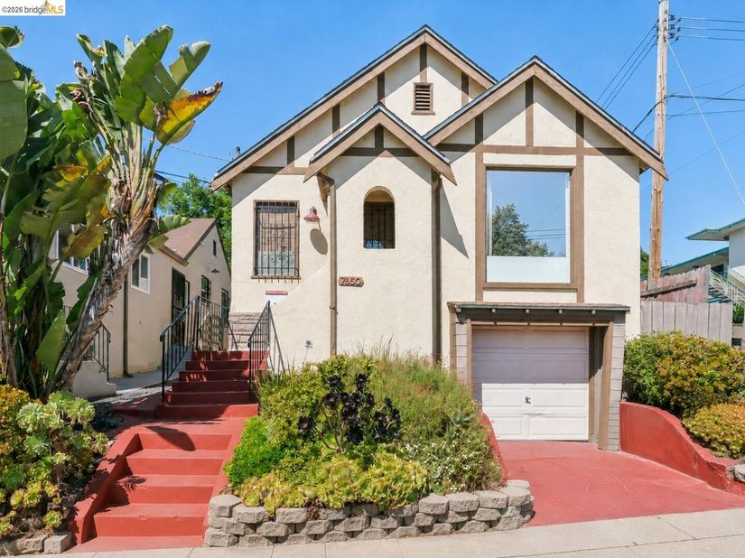 7650 Ney Ave, Oakland CA 94605
