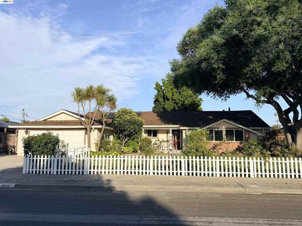 4414 Grover Dr, Fremont CA 94536