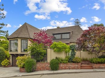 131 Montrose Rd