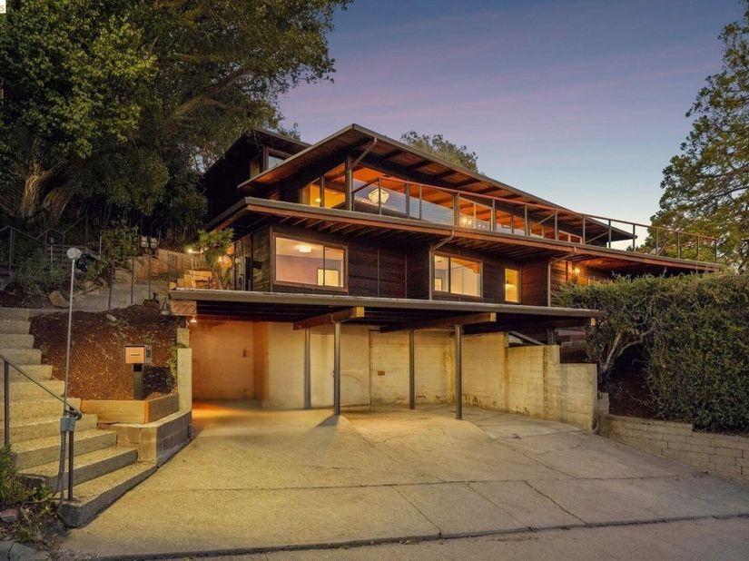 222 Panoramic Way, Berkeley CA 94704
