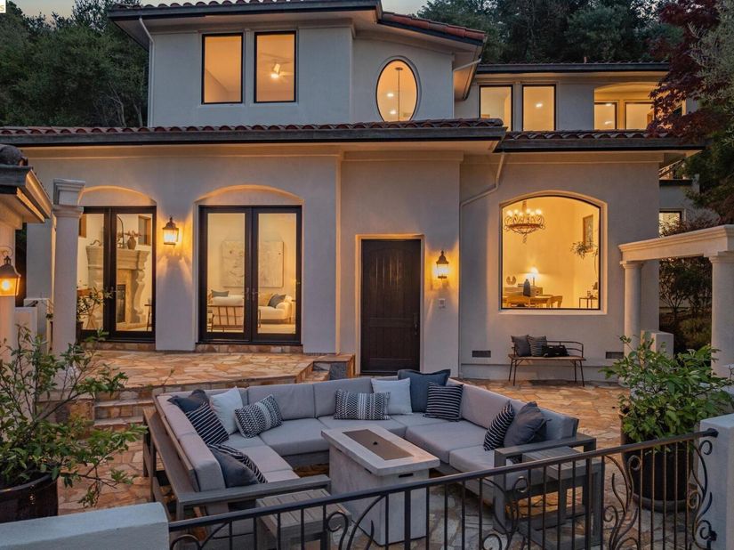 6228 Swainland Rd, Oakland CA 94611