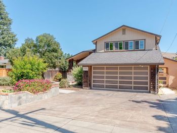 38940 Cherry Ct