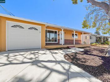 17242 Via El Cerrito
