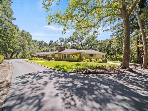 18 Sycamore Rd, Orinda CA 94563