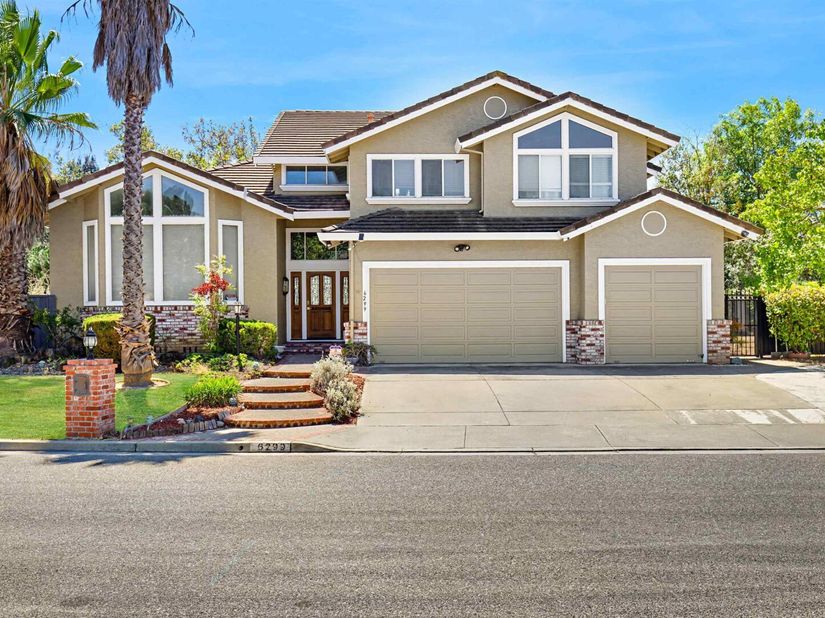 6299 Scenic Meadow Ln, San Jose CA 95135