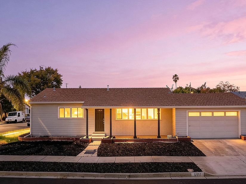 31871 Kennet St, Hayward CA 94544