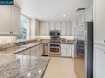 5910 Horsemans Canyon Dr