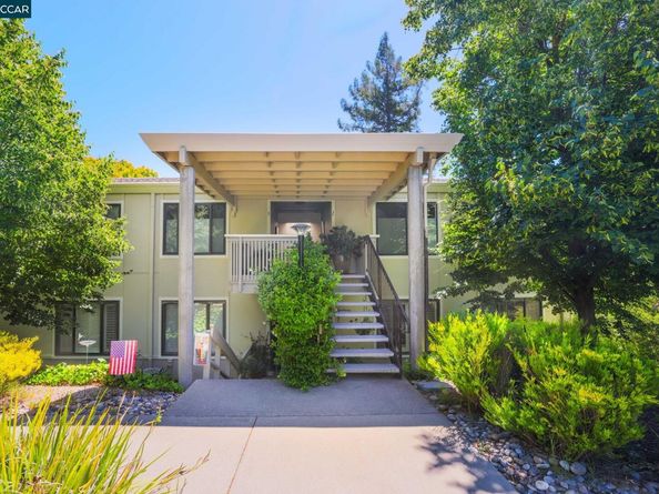 2224 Pine Knoll Dr 8, Walnut Creek CA 94595