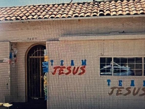 5609 Foothill Blvd, Oakland CA 94605