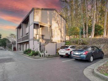 407 Vista Heights Rd