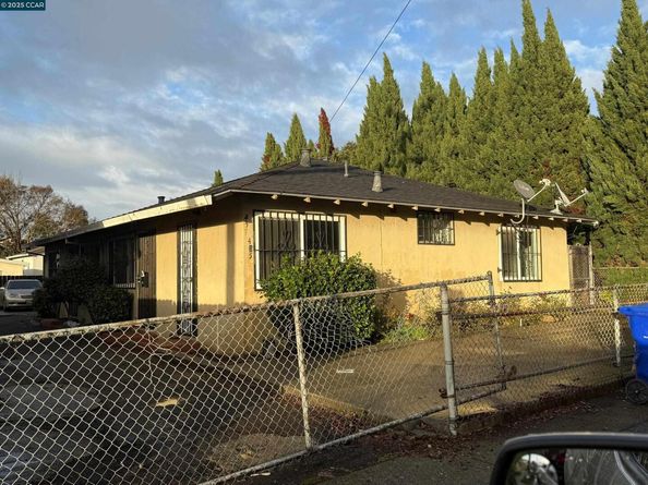 435-437 Duboce Ave, Richmond CA 94801