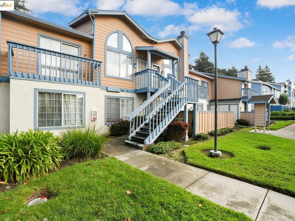 44 Glenwood, Hercules CA 94547