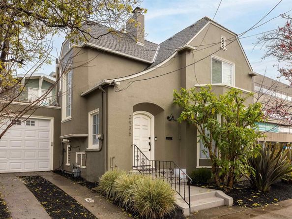 2935 Florence, Berkeley CA 94705