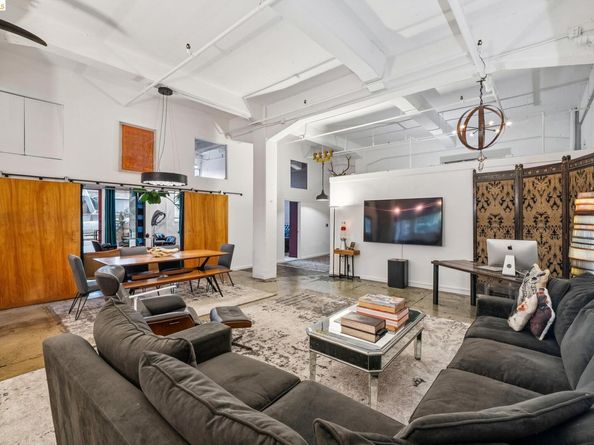 958 28th St. 2825B, Oakland CA 94608