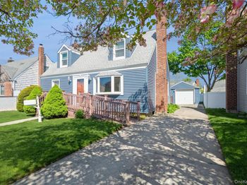23 Gables Drive