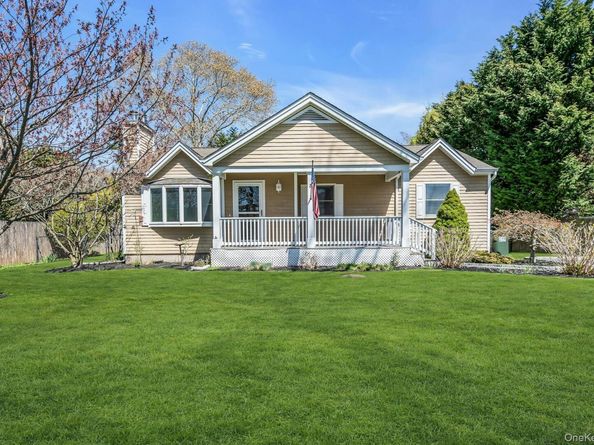 3 Liberty Street, Hampton Bays NY 11946