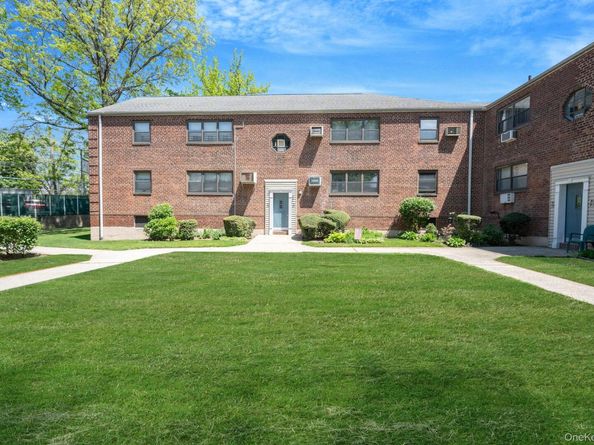 9137 153 Avenue 1, Lindenwood NY 11414