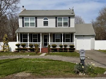 345 Commack Road
