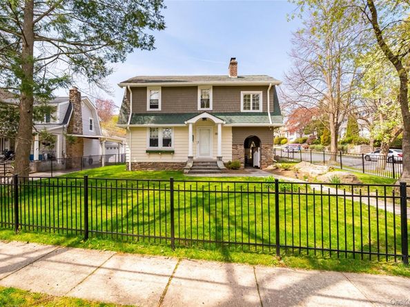 350 Hutchinson Boulevard, Mount Vernon NY 10552