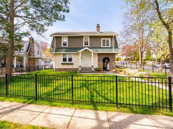 350 Hutchinson Boulevard