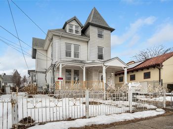 130 S 9th Avenue