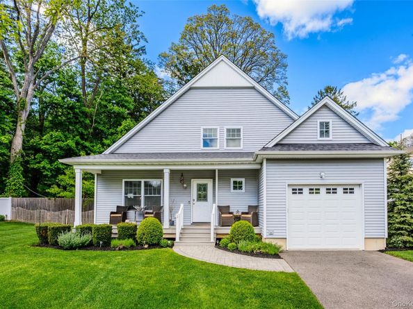 3 Clear Creek Court, Huntington Station NY 11746
