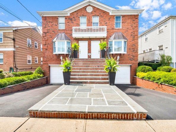 27 Woodside Avenue, Harrison NY 10604