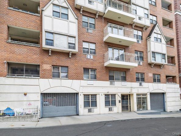 8375 117th Street 6F, Kew Gardens NY 11418