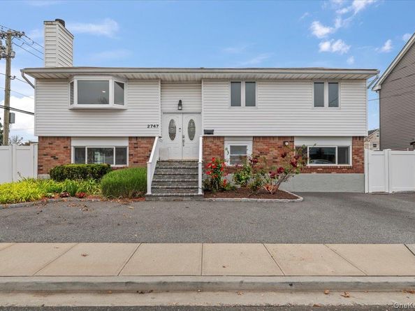 2747 Barbara Road, Bellmore NY 11710