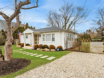 4 Southwind Road