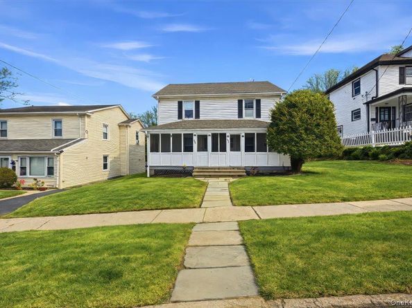 490 Carol Place, Pelham NY 10803