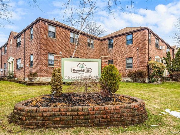 58-33 246th Crescent C14 Upper, Douglaston NY 11362