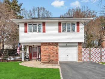 219 Bellerose Avenue