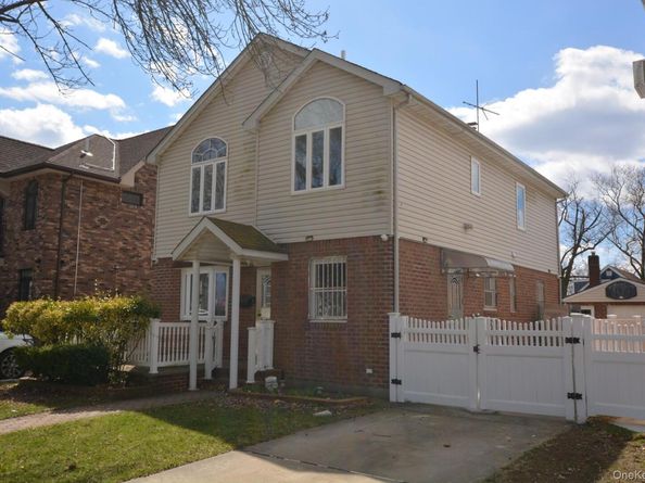 81-32 252nd Street, Bellerose NY 11426