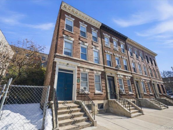 92 Elliott Avenue, Yonkers NY 10705