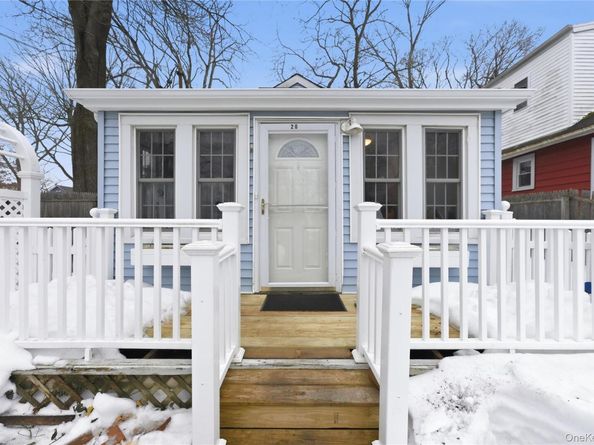 20 Bristol Street, Huntington NY 11743