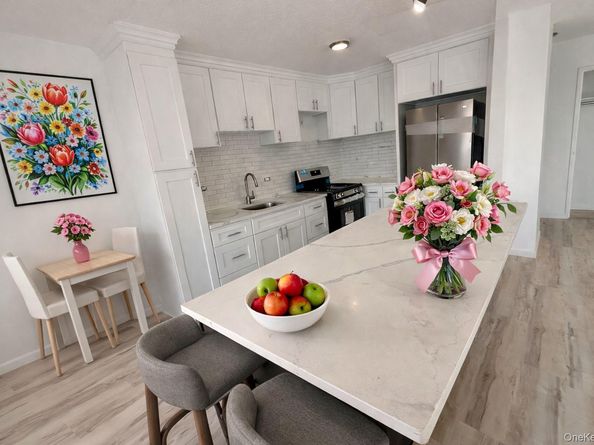 1966 Newbold Avenue 303, Bronx NY 10472