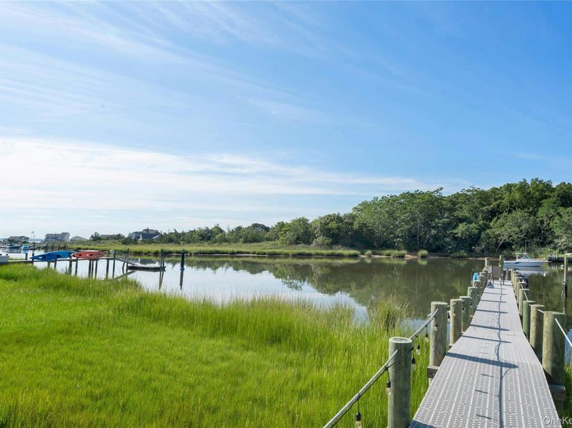 2280 Deep Hole Drive, Mattituck NY 11952