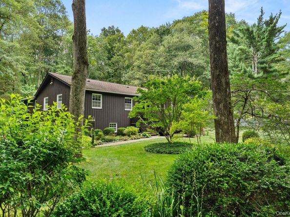 54 Lockwood Road, South Salem NY 10590