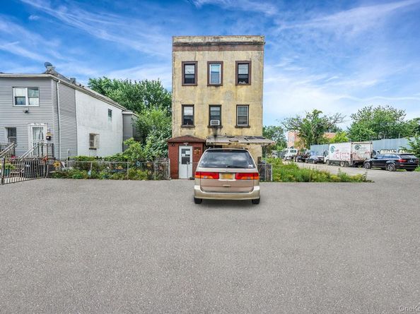 7602 Blake Avenue, Howard Beach NY 11414