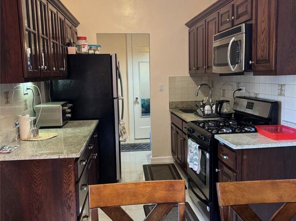 2922 Barnes Avenue 6D, Bronx NY 10467