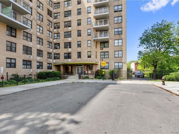 1966 Newbold Avenue 108, Bronx NY 10472