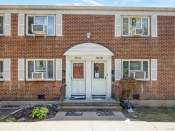 220-08 Stronghurst Avenue