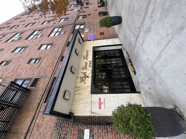2545 Sedgwick Avenue 7B, Bronx NY 10468
